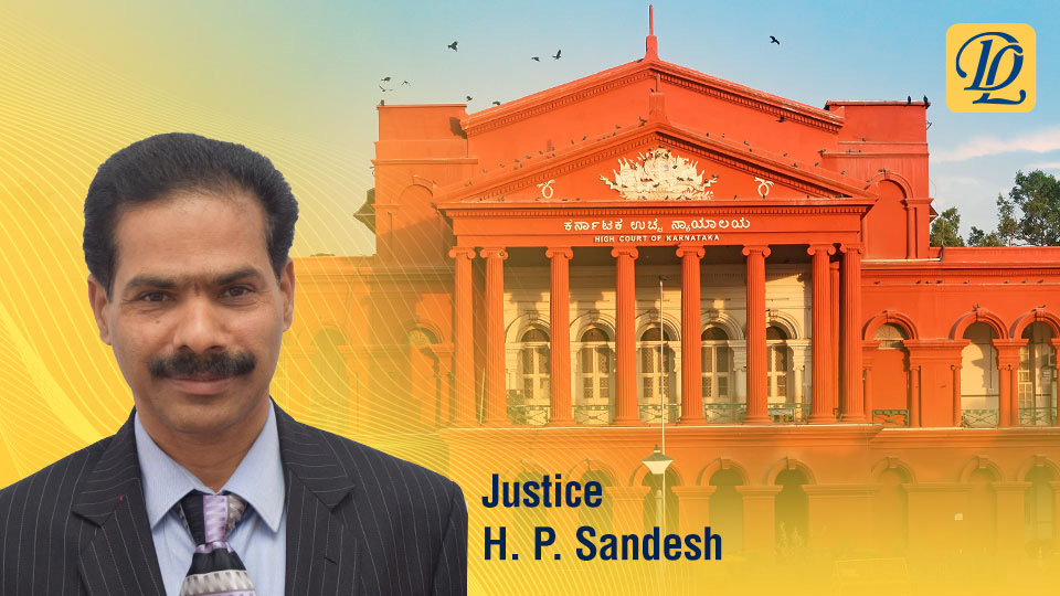 Indian Railways Act. Death or injury in the course of boarding or de-boarding train falls within the meaning of ‘’untoward incident’’. Victim is entitled to compensation. Karnataka High Court. 